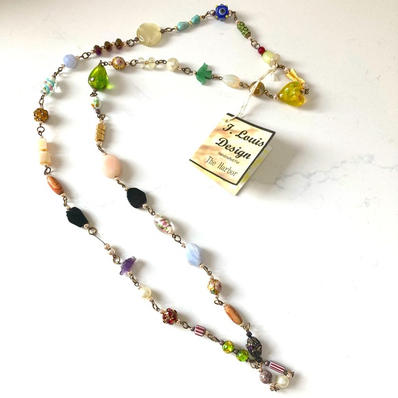 Multi Agates Dyed Fuchsia Sediment Necklace - Picture 3 of 5